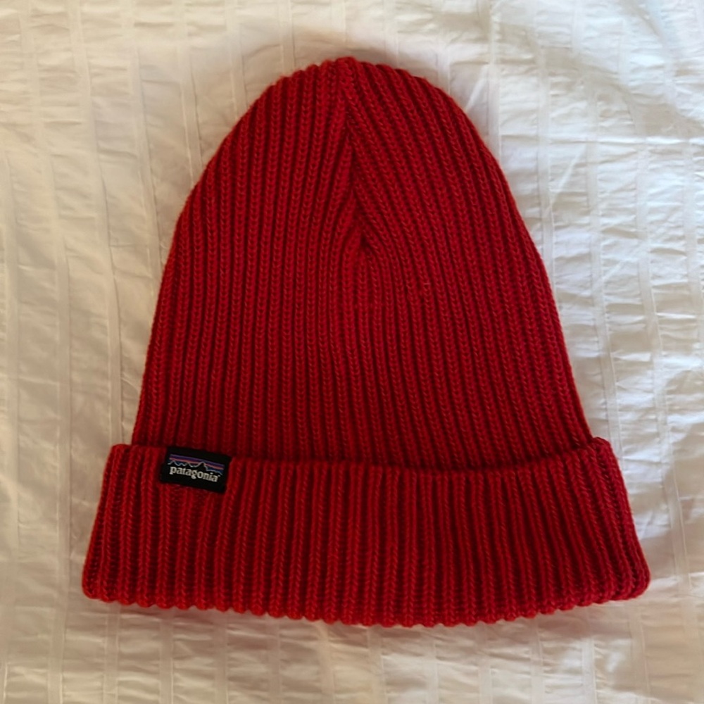 Patagonia fisherman’s beanie NWOT